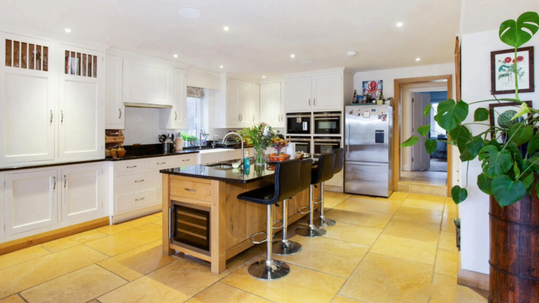 Bespoke Kitchen - Turners Hill - West Sussex